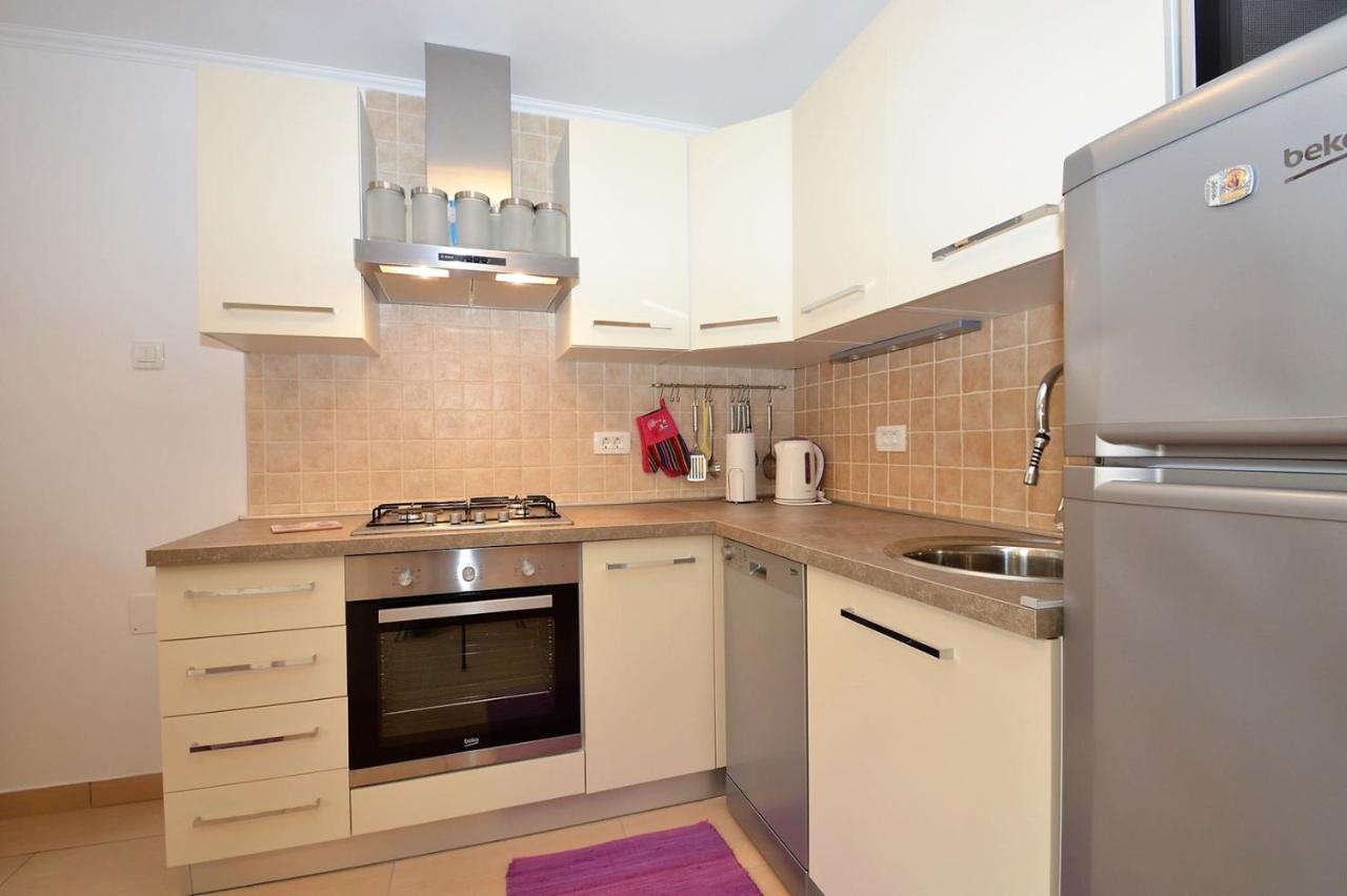 Apartment Hrasta Vrana  Quarto foto